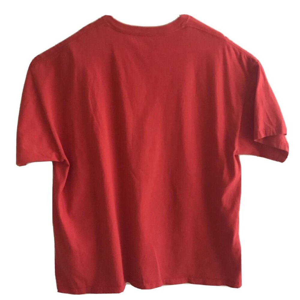 Snoopy Santa Men's Sz 2XL Short Sleeve T-Shirt Peanuts Christmas Tee Holiday Red - Picture 2 of 5